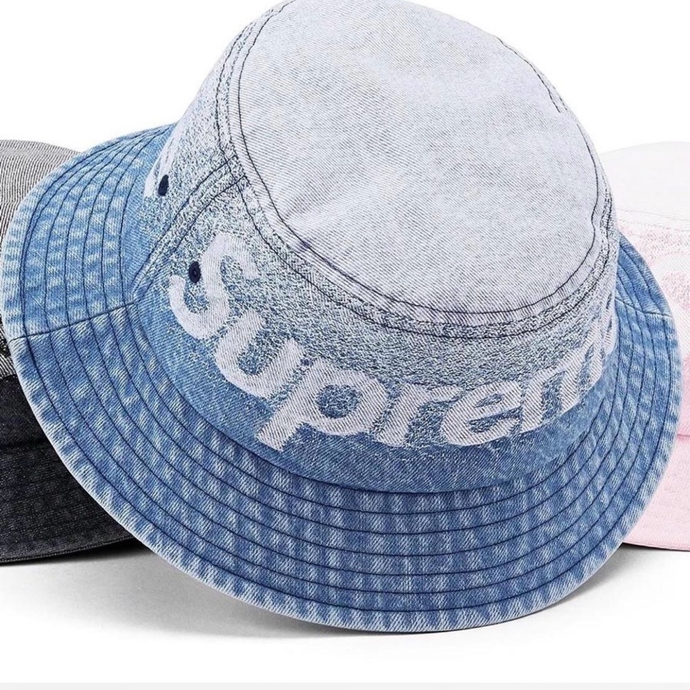 Supreme FADE JACQUARD DENIM CRUSHER BUCKET HAT